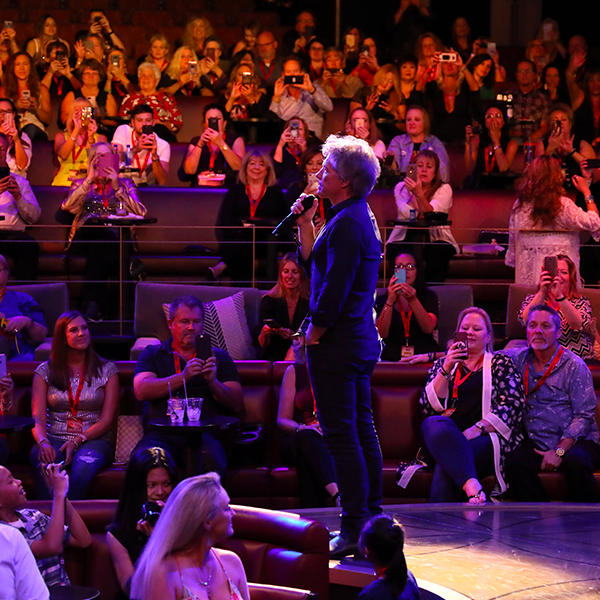 Jon Bon Jovi Photo